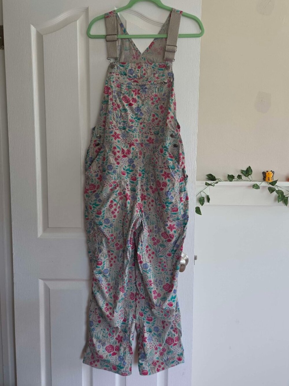 Duluth Heirloom Gardening Bib Overalls Colorful Garden Print Medium